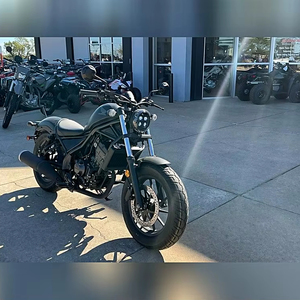 Nouvelle moto cruiser légère 300cc 2025 - Product Image 1