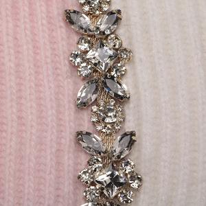 หมวกไหมพรมอะคริลิคสีลูกกวาด ประดับคริสตัล สำหรับผู้หญิง สไตล์หรูหรา นุ่มสบาย เหมาะสำหรับฤดูหนาว ผลิตตามสั่ง ขายส่งจากโรงงาน เหมาะสำหรับใส่ไปเที่ยวทะเลหรือทำธุรกิจ - Product Image 3