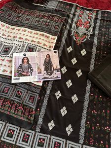 Luxury Lawn Self Embroidered Black & <b>White</b> Shalwar Kameez Set With Semi-Lawn Bottom & <b>Chiffon</b> Dupatta - Product Image 3