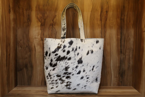 Bolso Tote Clásico y Elegante de Cuero Vacuno y Piel Auténtica para Mujer, Amplio y Duradero, con Opciones Personalizables - Product Image 6