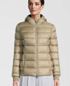 Wholesale Plain <b>Thick</b> Crop Plus Size Bread With Down Cotton Zip Down Coats Custom Logo Luxury Shiny Bubble Women'S Puffer Jacket - Product Image 5