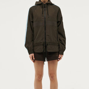 Cómoda chaqueta ajustable con capucha y cremallera para mujer, chaqueta de peluche especial de invierno, elegante chaqueta de ajuste moderno de gran tamaño, logotipo personalizado - Product Image 1