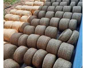 Coussin flexible en jacinthe d'eau pour la maison et le studio Coussin en jacinthe d'eau emballé en vrac pour les acheteurs d'exportation - Product Image 4