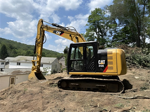 2014 for CATERPILLAR 312E Crawler Excavator Heavy Equipment with Engine Motor Pump Gearbox & Gear for Major Construction Project - Product Image 2