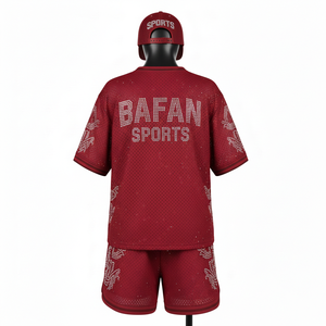 Conjunto Deportivo Corto de Malla para Mujer, Tejido Suave de Poliéster Transpirable, Color Granate, Ropa de Entrenamiento, Logotipo Personalizado con Pedrería, Conjuntos Femeninos 100% Algodón - Product Image 2