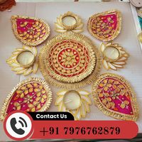 Support de bougie chauffe-plat traditionnel en aluminium écologique, fleurs artificielles Rangoli, décorations de bougies chauffe-plat pour festivals indiens, maison et mariage