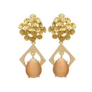 Nueva llegada Rosa Calcedonia Piedra preciosa Mini Flores Pendiente chapado en oro - Product Image 1