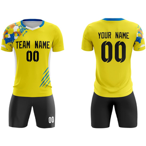 Tenue d'entraînement de football personnalisée pour adultes : Maillot et short de football entièrement sublimés, légers et respirants, 100 % personnalisable - Product Image 4