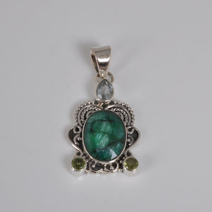 Pendentif en pierre précieuse émeraude en argent sterling 925 Bijoux en argent pour femmes Idée de cadeau religieux chrétien - Product Image 2