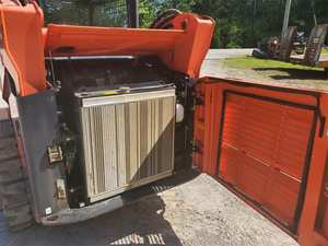 Kubota 2015, cargador de oruga compacto, resistencia probada, fiabilidad con cargador de orugas, bomba de motor, caja de cambios, componentes básicos - Product Image 6