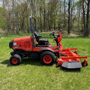 รถตัดหญ้า Kubota F3710 แบบ Zero Turn พร้อมเครื่องยนต์รับรองคุณภาพ ระบบควบคุมพวงมาลัย  ใบมีดตัดหญ้าขนาด 72 นิ้ว  รางยางวิศวกรรมแบบกว้าง - Product Image 6