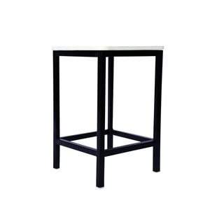 Tabouret en fer empilable pour une utilisation intérieure et extérieure Siège confortable et pieds robustes Accessoire de décoration intérieure - Product Image 4