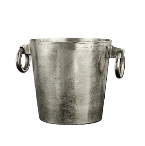 Enfriador de vino de aluminio fundido recién llegado y enfriador de champán Barra de metal sólido Cubo de hielo y contenedor de bebidas Bañera - Product Image 4