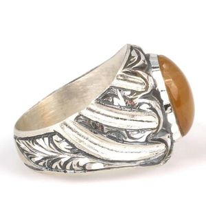 Bague pour homme en argent sterling 925, pierre d'ambre jaune ovale compressée, fabrication artisanale, sertissage clos, qualité supérieure, idée cadeau - Product Image 3