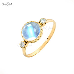 แหวนพลอยมูนสโตนสีรุ้งแท้ขนาด8มม. ประดับเพชรสีขาวทอง14K สีเหลืองทอง - Product Image 5