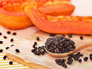 Materia prima Premium de semilla de papaya seca CALIENTE para uso culinario, extracción de aceite, condimento y suministro de procesamiento de alimentos Vietnam - Product Image 3