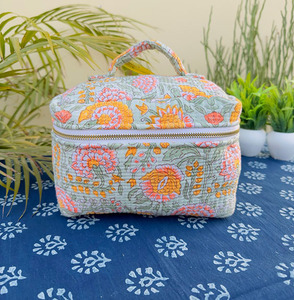 กระเป๋ากันน้ำหรูหราเหนือกาลเวลามีซิปเหมาะสำหรับการใช้เครื่องสำอางและความประณีตในชีวิตประจำวัน - Product Image 4