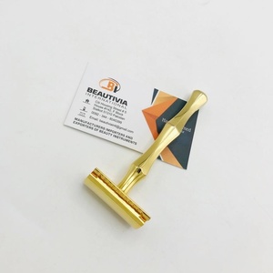 มีดโกนสแตนเลสสำหรับผู้ชายแบบเปียกมีดโกนสองขอบปลอดภัยทนทานเคลือบทอง - Product Image 1