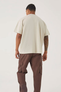 LOGO personnalisé T-shirt en coton de couleur unie de haute qualité pour hommes T-shirts pour hommes à col rond surdimensionné et à épaules tombantes - Product Image 3