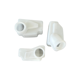 Solutions d'emballage moulées par soufflage en LLDPE conçues sur mesure par VN pour les produits agrochimiques, les bouteilles d'engrais, les contenants de produits de protection des cultures - Product Image 1