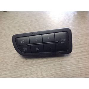 Pulsante FIAT Grande Punto 1a Serie 735367268 61045900 735367269 61046000 (05>08) - Product Image 1