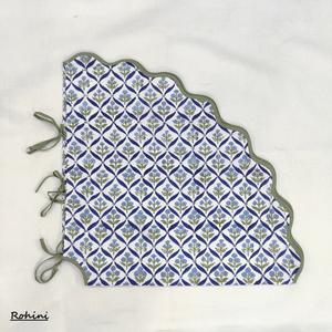 กระโปรงต้นคริสต์มาสพิมพ์ลายดอกไม้ทำจากผ้าฝ้าย100% ขนาด40นิ้วของอินเดียพร้อมหลอดหอยเชลล์สำหรับงานปาร์ตี้ในบ้านโรงแรมของตกแต่งกลางแจ้ง - Product Image 4