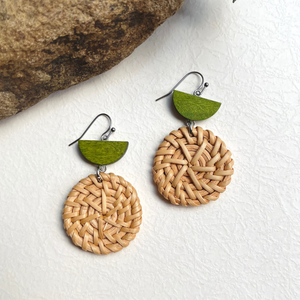 Pendientes de gancho de oreja de ratán para mujer, arte popular vietnamita, vacaciones de verano, decoración de boda, artesanías de mimbre, hechos a mano, nueva moda - Product Image 5