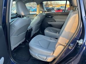Toyota Highlander XLE AWD 2021, Superventas, Automático de 8 Velocidades - Product Image 6
