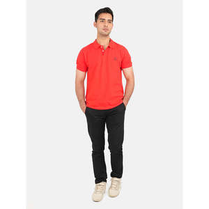Polo Personalizado con Logotipo MELKER, Corte Ajustado, 100% Poliéster, Transpirable, de Alta Calidad, Color Oscuro, Bordado, Talla XL - Product Image 1