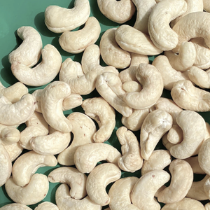 Anacardos Crudos Vietnamitas W240 de Alta Calidad al por Mayor, Precio Económico, Empaque OEM ODM, Santiago - Product Image 1