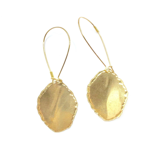 New Arrival Brass Simple <b>Earrings</b> Gold Color Circle Hoop <b>Earring</b> Gifts <b>Fashion</b> Jewelry for Woman Leaf Design - Product Image 4