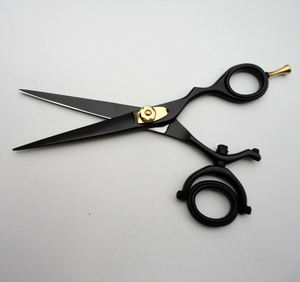 Acier inoxydable couleur noire enduit 3 doigts barbier coupe de cheveux confortable ciseaux de barbier trois anneaux - Product Image 4