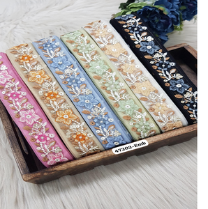 Cordones bordados a máquina hechos a medida en base de red en varios diseños y en seis colores para vestidos de novia y para reventa - Product Image 1