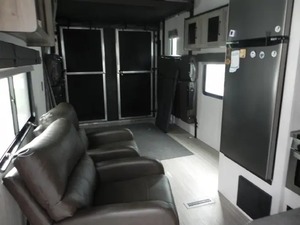 Forest River Puma Xle 27QBC 2022 USADO EN BUEN ESTADO en venta - Product Image 3