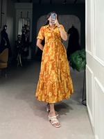 Dijual grosir pakaian desainer Evergreen terbaru Georgette rok motif bunga pasokan di harga murah belanja Online India