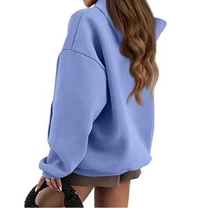 Sudadera con capucha de cuello alto de punto OEM para mujer, con hombros caídos y cremallera, color azul sólido, sin cordón, con logotipo frontal, sudaderas cortas de invierno - Product Image 3
