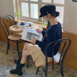 Bien hecho Venta caliente Casual Uso diario Ropa de buena calidad Jin Embroid Crop Sudadera - Product Image 5