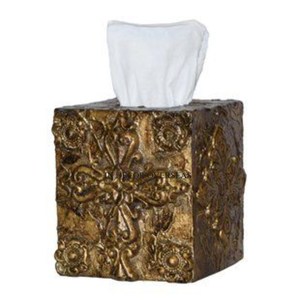 Caja de pañuelos chapada en oro de aluminio de alta calidad con grabado floral único inspirado en arte rústico vintage y suministro de servilletero - Product Image 1