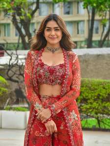 Salwar Kameez de Diseñador de Alta Demanda, Listo para Fiestas y Celebraciones, Ropa Casual de Secado Rápido de la India - Product Image 6