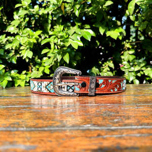 Ceinture Western en cuir véritable brodée à la main avec des perles et une finition peinte à la main, durable et avec une boucle en alliage - Product Image 6