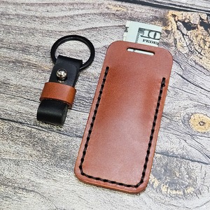 Porte-clés décapsuleur en cuir véritable fait main de luxe, porte-clés personnalisé, anneau multifonctionnel, idée cadeau de Noël - Product Image 4