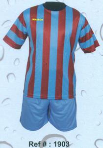 COMBINAISON DE SOCCER POUR L'ENTRAÎNEMENT ET LES ESSAIS ET PERSONNALISER LA COULEUR ET LA CONCEPTION PARFAITE POUR L'USURE ET LE CONFORTABLE ET LA RESPIRATION - Product Image 6