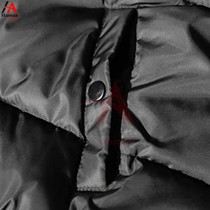 Veste courte noire personnalisée en polyester 300 GSM manteau chaud d'hiver coupe-vent et imperméable pour les femmes fabricant OEM ODM - Product Image 4