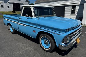 Chevrolet C10 de 1966 en Buen Estado, Recientemente Reacondicionado Mecánicamente, Motor V8 Camaro 327CI Reconstruido - Product Image 3