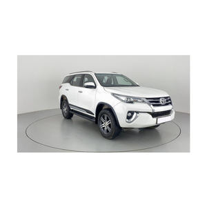 Acheter assez usagé pour Fortuner 2.7L EXR 2020 Turbo FWD Cuir Dark-LHD Disponible à bon prix - Product Image 1