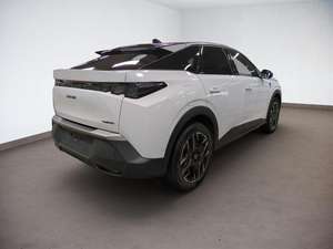 Peugeot 3008 GT MildHybrid DSG6 1.6L Essence 181 CV SUV d'occasion en bon état, sièges en cuir, toit ouvrant panoramique, phares à LED - Product Image 5