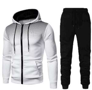 Ensemble de survêtement sportif pour homme, à capuche, décontracté, uni, avec logo personnalisé imprimé, respirant, séchage rapide, design 2 en 1 - Product Image 4