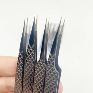 ชุดแหนบสแตนเลสแบบมืออาชีพปลายแหลมขนตาปลอมสีดำเส้นใยพลาสม่าออกแบบโลโก้ได้ตามต้องการ - Product Image 4