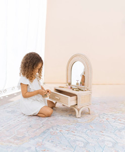 Meuble de vanité de sol en rotin pour enfants Arch écologique pour la décoration de la chambre Design moderne fait à la main du Vietnam - Product Image 6