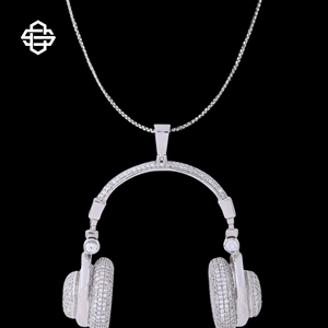 Collar con colgante de auriculares Iced Out para hombres, joyería de Hip Hop DJ, Micro Pave CZ Diamond Music Themed Bling Silver Tone Chain Gift - Product Image 2